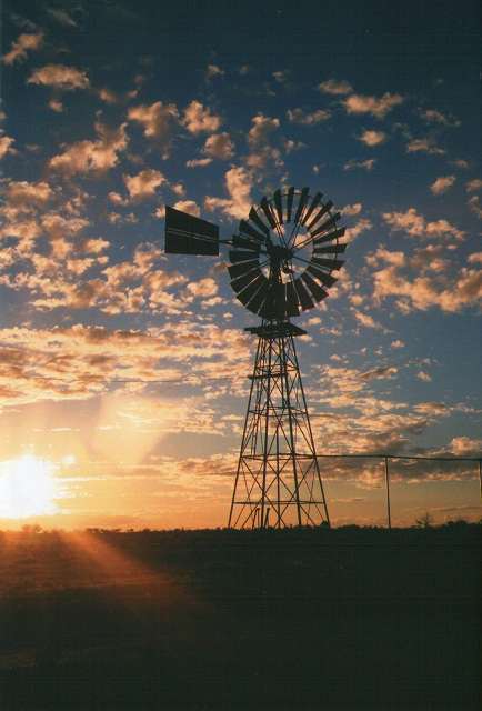Thargo_Outback_Sky_with_Windmill