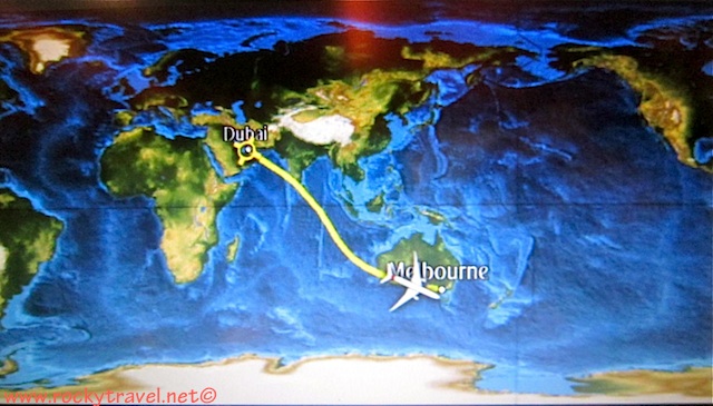 Flying to Australia with Emirates Flight Flying to Australia with Emirates Flight
