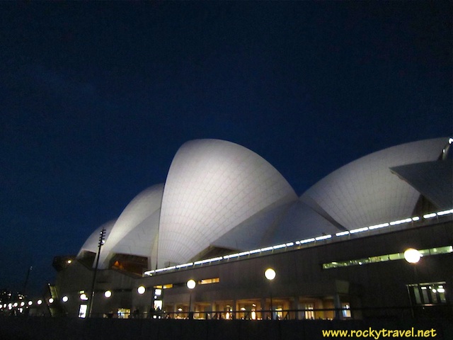 Sydney Opera House at night
